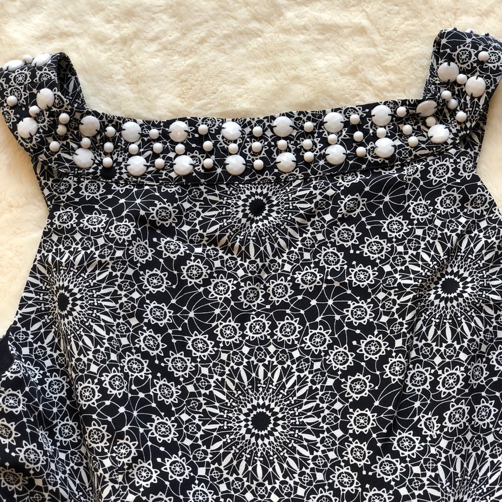 Ann Taylor Loft Navy blue medallion dress - Picture 5 of 6